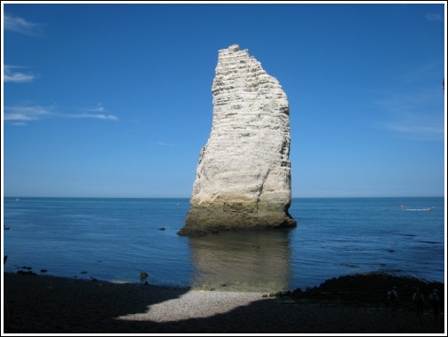 http://www.thbz.org/images/france/etretat2008/aiguille-5.jpg